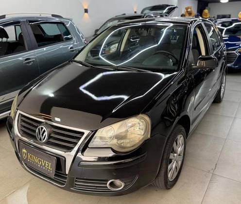VOLKSWAGEN POLO 1.6 MI SPORTLINE 8V FLEX 4P MANUAL VOLKSWAGEN POLO 1.6 MI SPORTLINE 8V FLEX 4P MANUAL